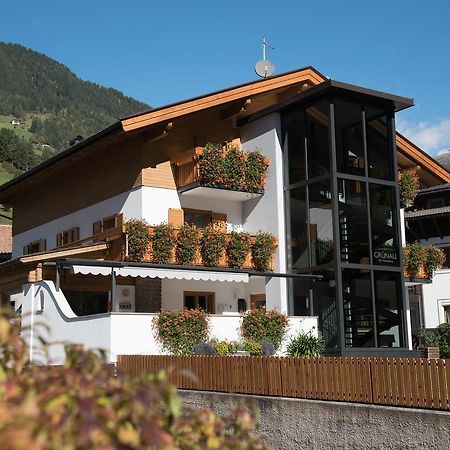 Garni Gruenau Hotel San Martino In Passiria  Exterior foto